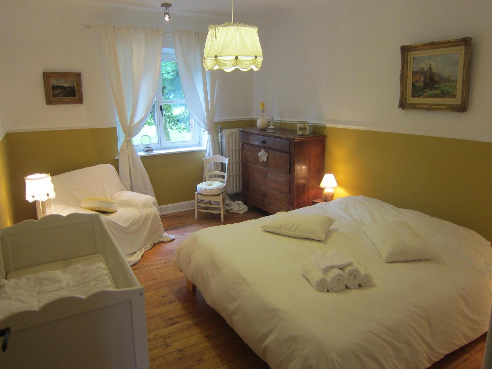 Delightful Castle In Bastogne With Bubble Bath 빌라 외부 사진