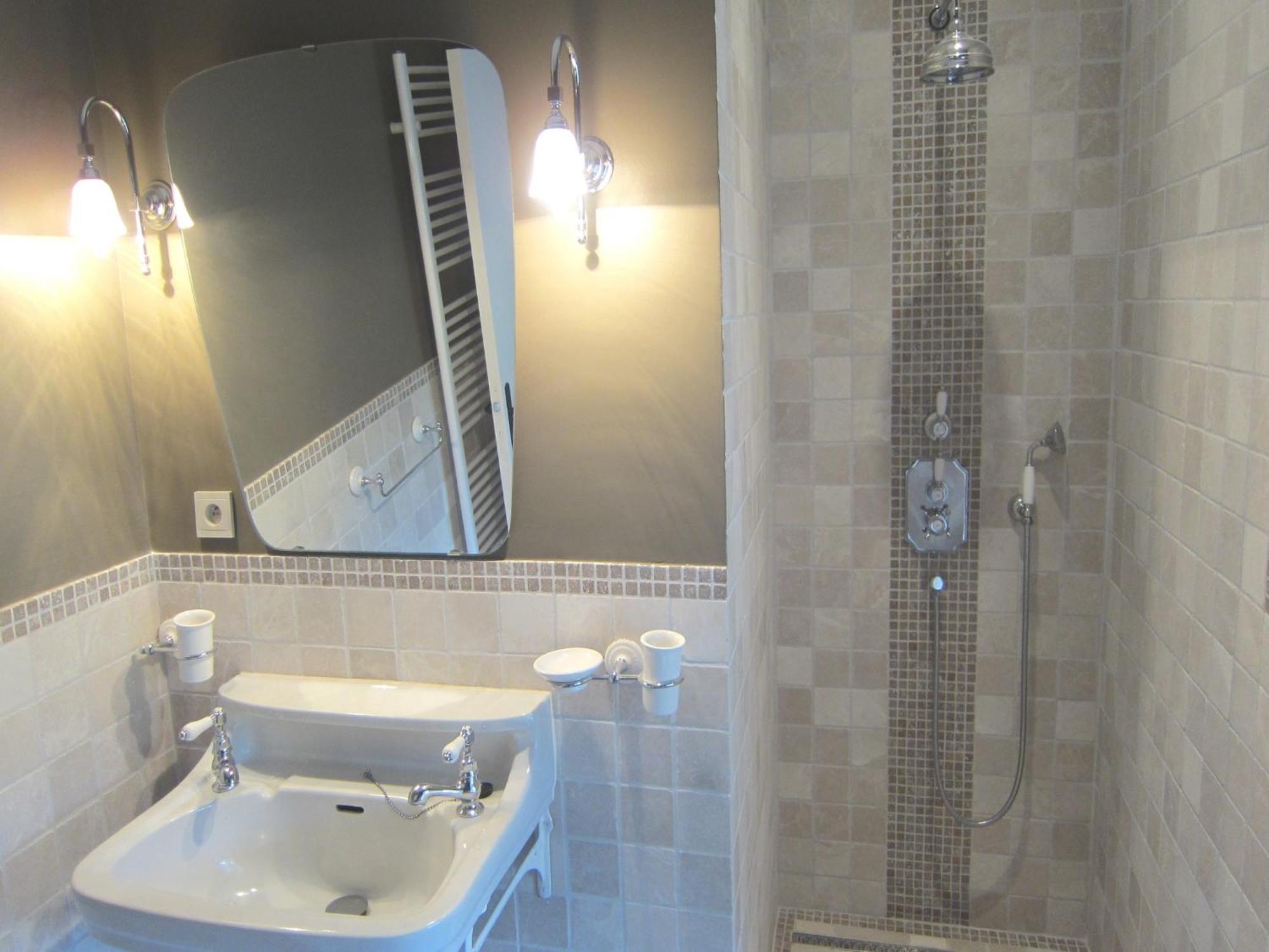 Delightful Castle In Bastogne With Bubble Bath 빌라 외부 사진